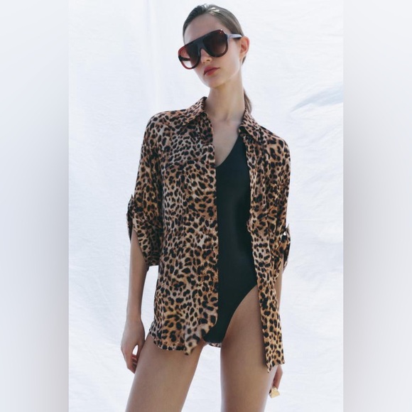 Zara Tops - Zara ZW Collection Oversized Animal Print Boho Shirt Size XS